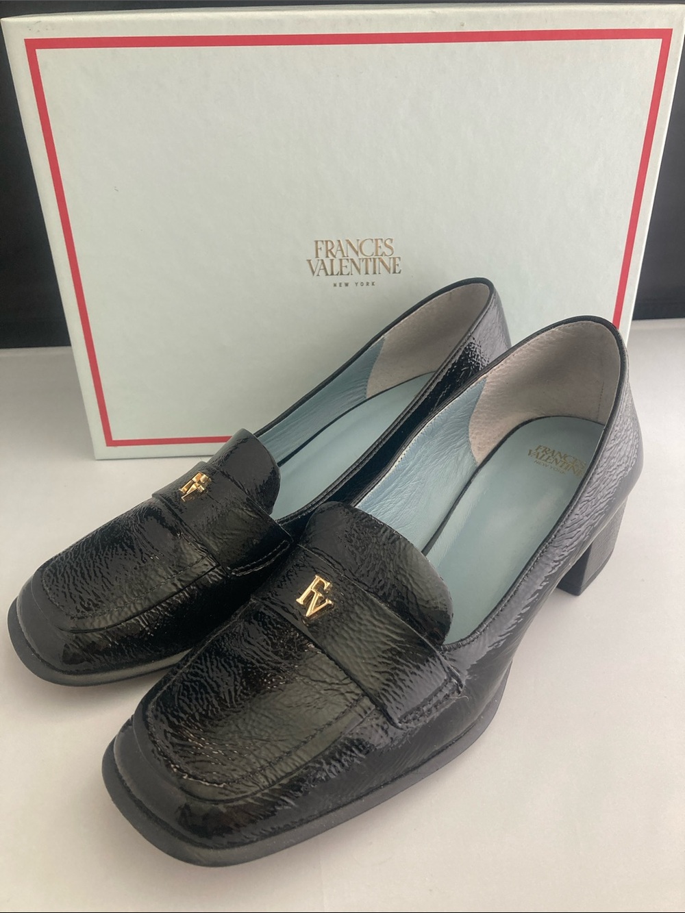 Frances Valentine Twiggy Loafer in Size 8 Black Crinkle Soft Patent Leather